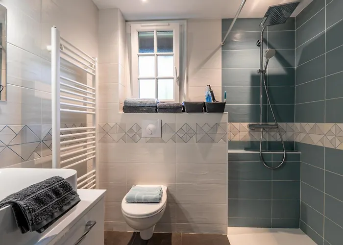 Дом отдыха Les Du Robelier - L'etang Bouaye