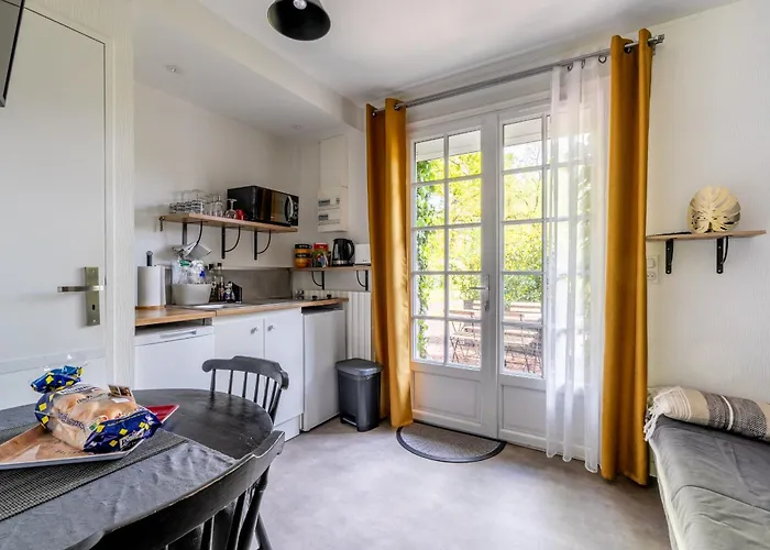 Les Du Robelier - L'etang Bouaye